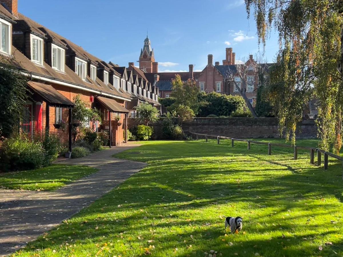 Beddington Park Lodge East วอลลิงตัน ภายนอก รูปภาพ