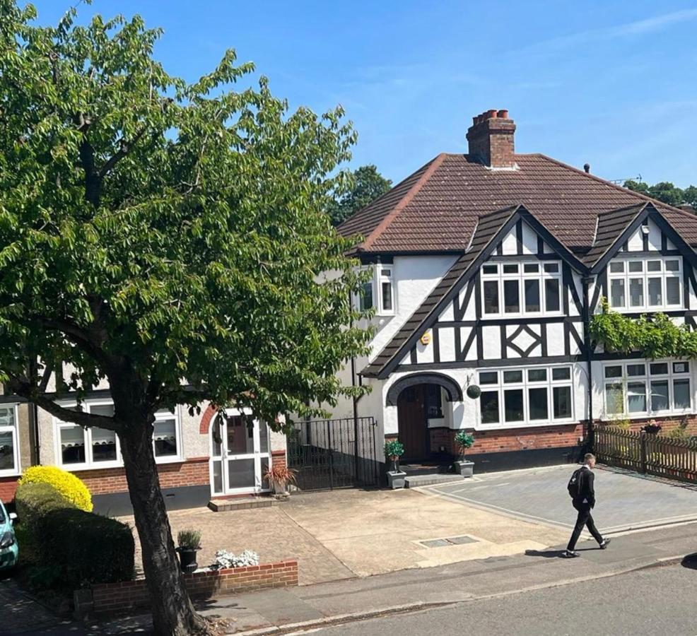 Beddington Park Lodge East วอลลิงตัน ภายนอก รูปภาพ